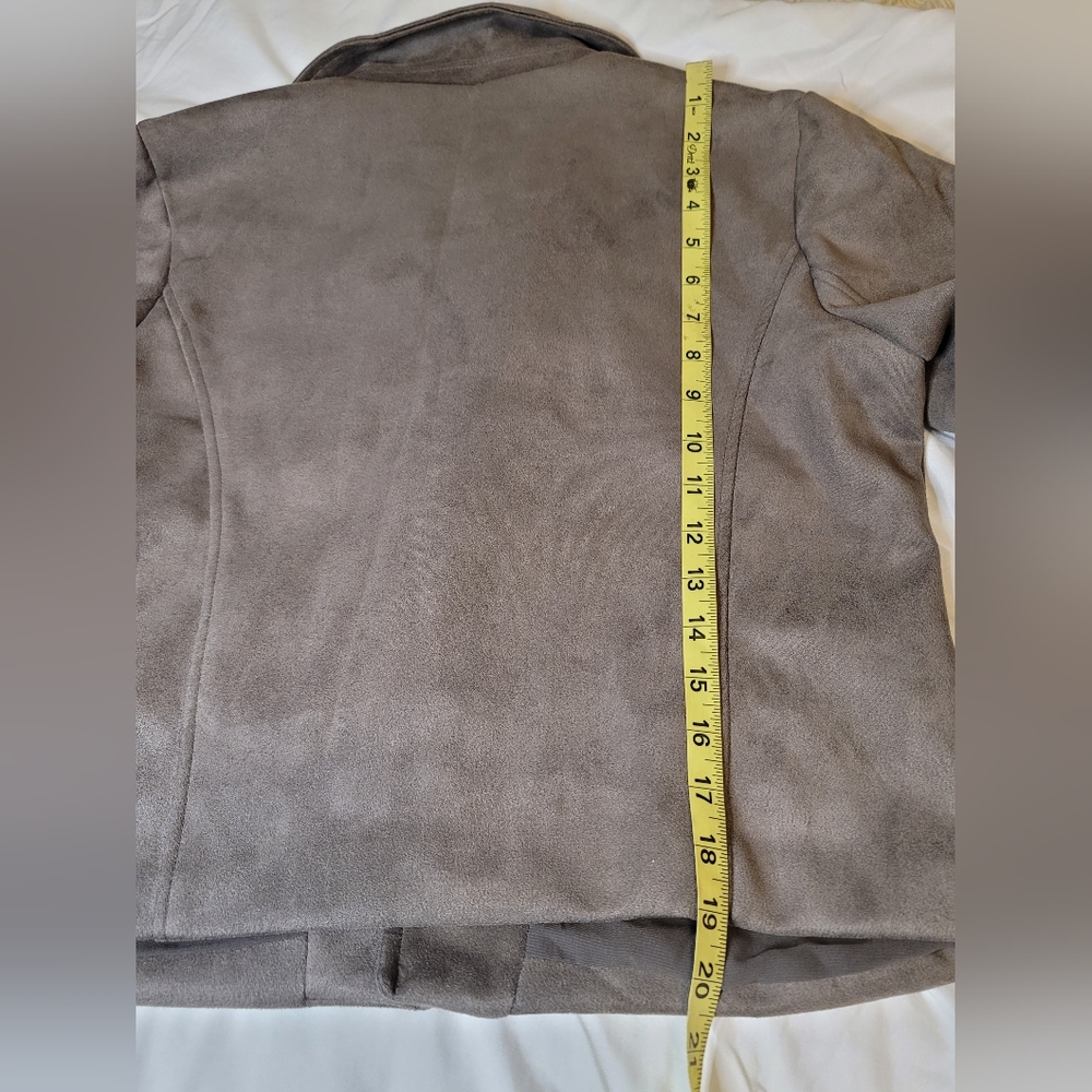 Solitaire by Ravi Khosla Grey Faux Suede Jacket Size M - Picture 6 of 11